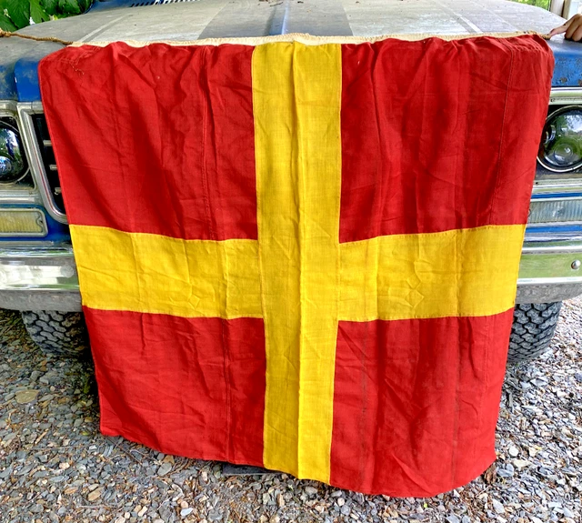 Vintage 1944 WWII US Navy ALPHA R Romeo Nautical Military Signal Flag 51"x53"