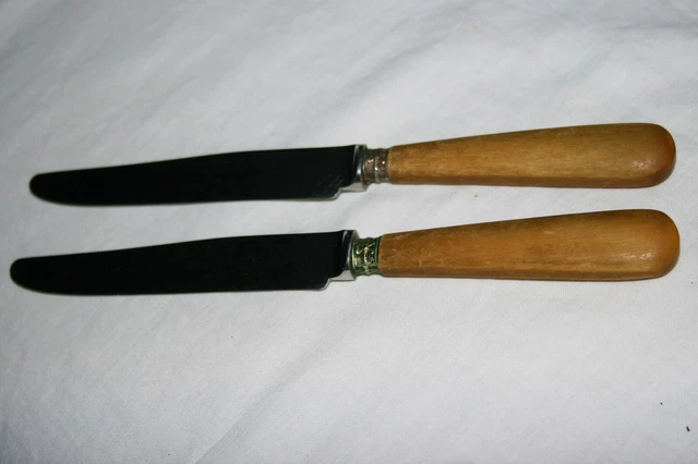 Lot De 2 Couteaux De Table Anciens - Lame De 20 Cm, Acier, Sans Marque - Très Bon état