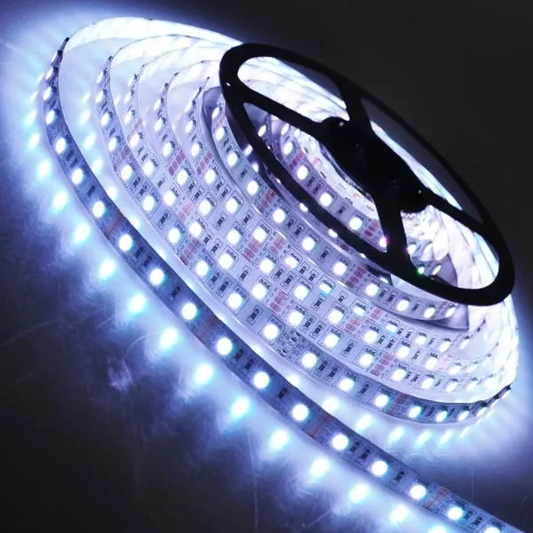 Striscia Strip Led Smd5050 Adesivo Ip20 Bobina 5 Mt 150 Led 6000K Smd V-Tac 2133