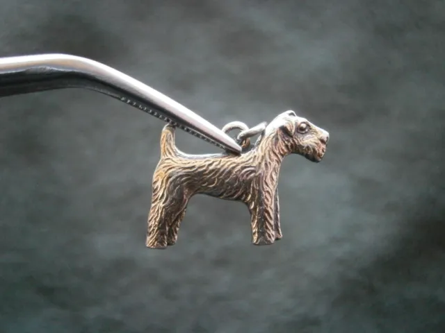 Airedale Terrier Dog Vintage Flat 925 Sterling Silver Charm Pendant 1.0g