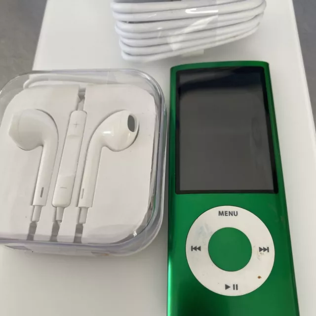 Apple iPod nano 5th Generation Green (8 GB) New Battery Installed. New