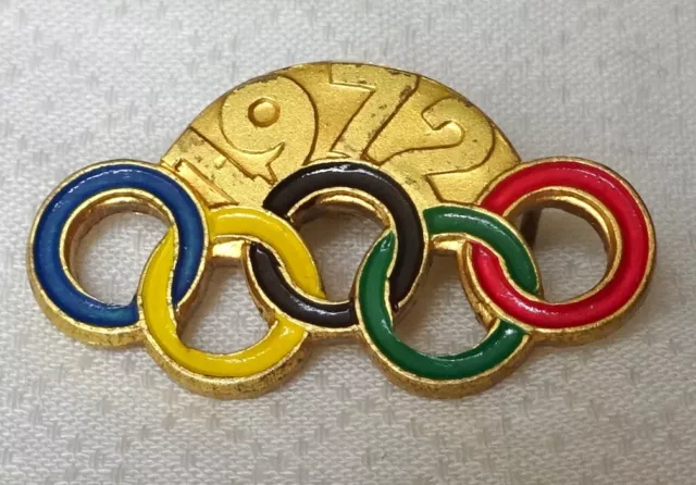 1972 MUNICH Olympic Games PIN BADGE Olympics MUNCHEN Germany Olympia