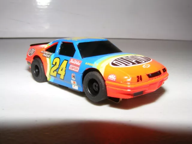 Tyco NASCAR DUPONT #24  Jeff Gordon Magnum 440-X2 HO Slot Car minty !