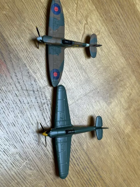 Corgi CS Scale - Spitfire & Hurricane (soviet, Stalingrad)