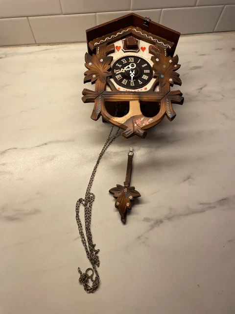 VTG Regula German Black Forest Cuckoo Clock G.M. 1884288 859 for parts or repair