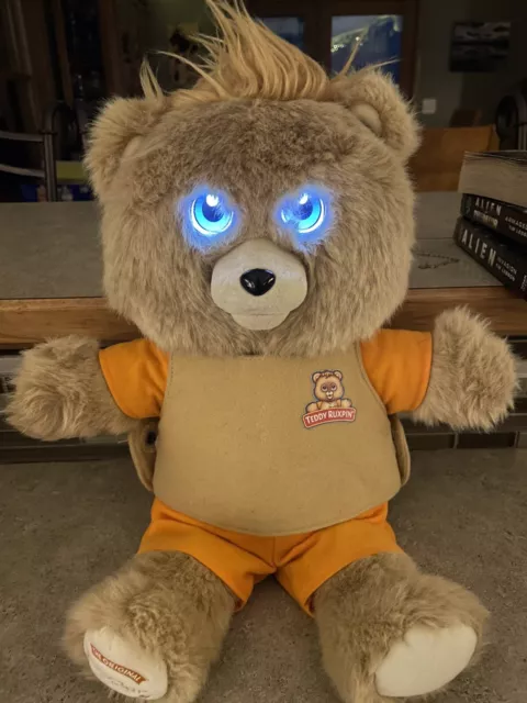 Teddy Ruxpin Animated Plush Talking Storytelling Bear 2017 Bluetooth LCD Eyes