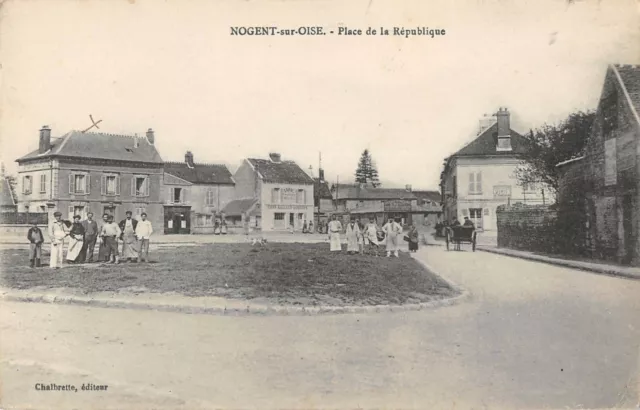 Cpa 60 Nogent Sur Oise Place De La Republique