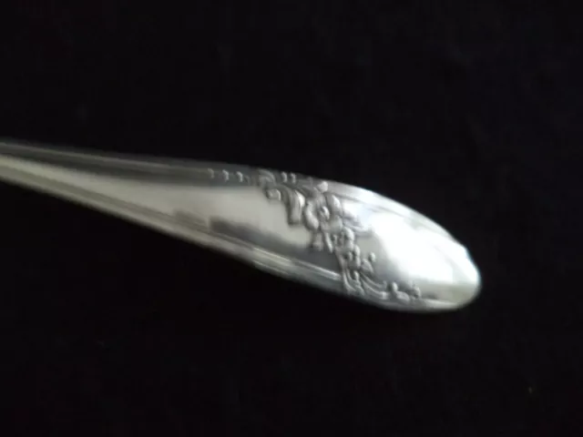 Silverplate gravy spoon or sauce ladle Betty Crocker Queen Bess II by Oneida 2