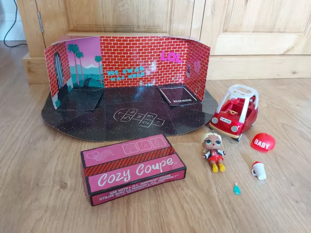 LOL SURPRISE FURNITURE Cozy Coupe CAR Doll Set Series 1 5.00