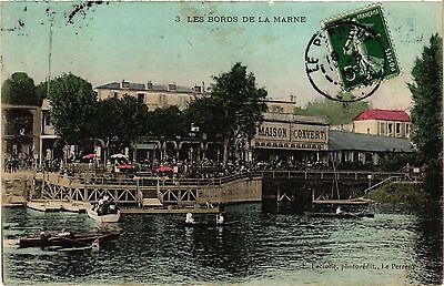 CPA Les Bords de la Marne (390232)