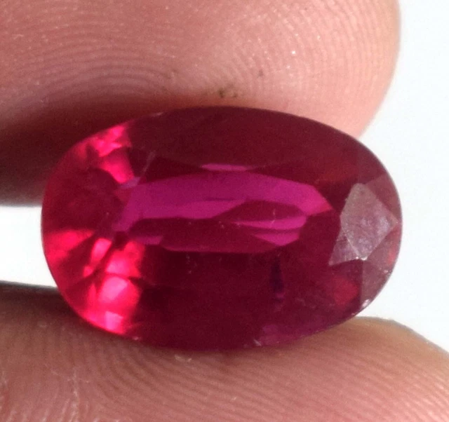 Taddart Minerals – Bracciale rosso rosa in pietra naturale rubellite tormalina con sfere sfaccettate da 4 mm montate su filo di nylon elastico – fatto a mano, 18 cm, Gomma, Rubellite tormalina