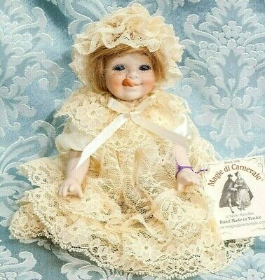 Bambola in porcellana artistica da collezione abiti di pizzo bambole artigianali