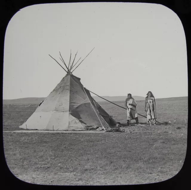 Glass Magic Lantern Slide AMERICAN INDIAN TEPEES ON PRAIRIE C1890 PHOTO