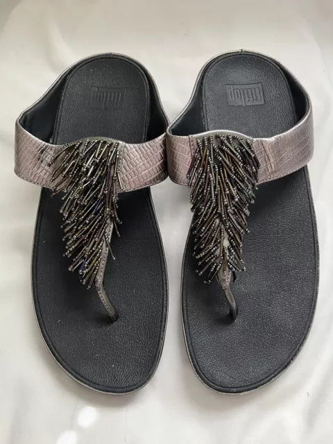 FitFlop Cha Cha 336-001 Womens Gold Beaded Leather Wedge Flip Flop Sandal Sz 10