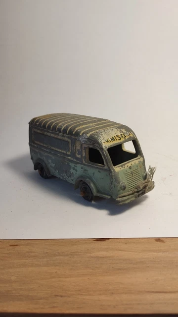 1/43 cij - camionnette Renault 1000kg primistères 0841/1000