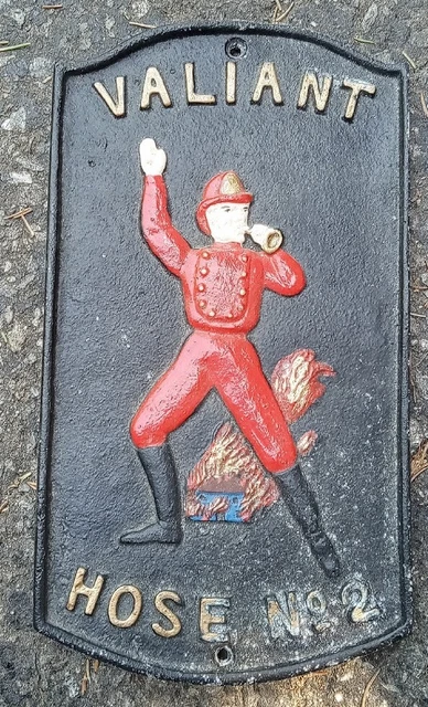 FIRE HOUSE: Valiant Hose No.2- Firefighter Cast Iron Mark/ Plaque R -SIGN/ MAKER FIRE HOUSE: Valiant Hose No.2- Firefighter Cast Iron Mark/ Plaque R -SIGN/ MAKER