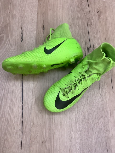 Nike Mercurial Fußballschuhe Größe 38