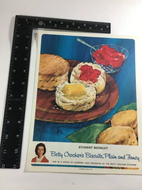 Vintage 1960s Better Crocker Baking Biscuits Plain Fancy Recipe Booklet 8 pgs Y