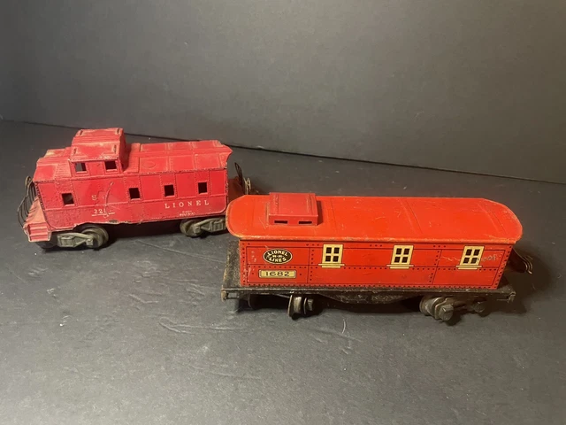 VTG Lot Of 2 Lionel O Gauge Southern Pacific SP 2257 - Lionel Lines 1682