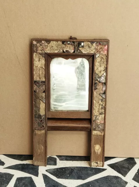 Tavolo in legno antico con cornice per specchio etnico in legno vintage...
