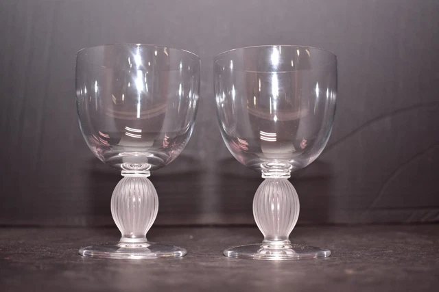 SET 2 Lalique Langeais French Crystal Wine Glass Goblet discontinued clear 4.75”