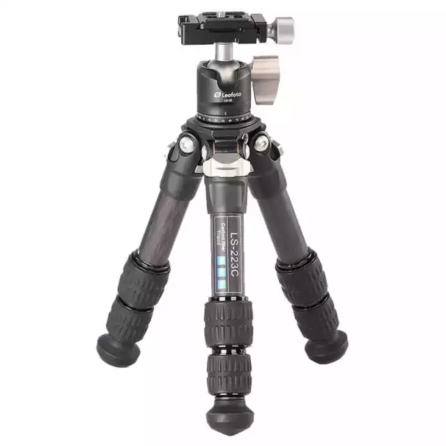 Leofoto Mini Pro Light Carbon Fiber Tripod w/LH-25 Leveling Head LS-223C-LH-25