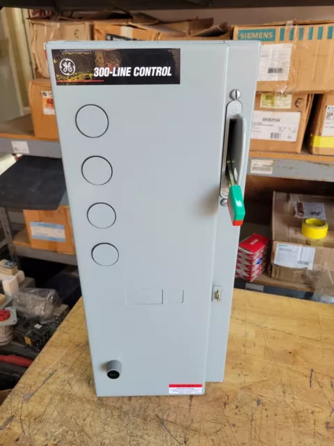 New no Box! GE 300-Line Control 120V 60Hz Motor Starter Size 0 CR308BT94R3CAAAAA