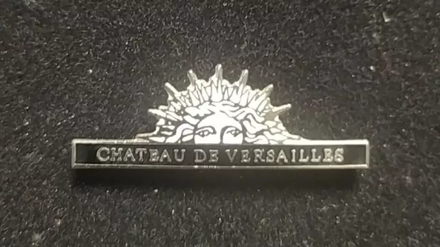 Rare Pins Château De Versailles Roi Soleil