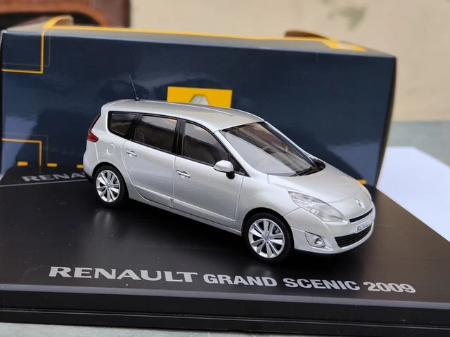 Renault Grand Scenic III 🇫🇷 2009-2016** 1/43 Schüco