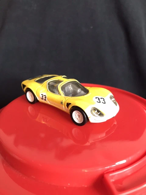 HOT WHEELS PREMIUM Car Culture Exotic Envy '69 Alfa Romeo 33 Stradale