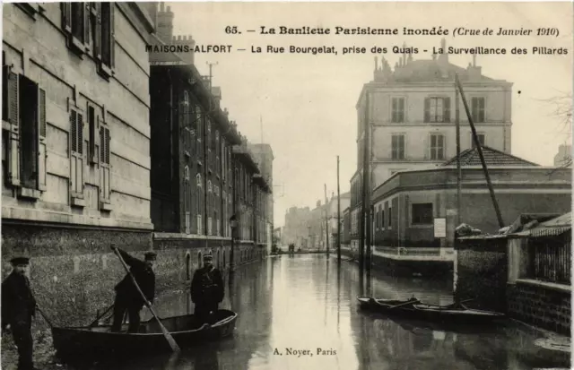 CPA AK MAISONS-ALFORT La Rue Bourgelat prise des Quais (672019)