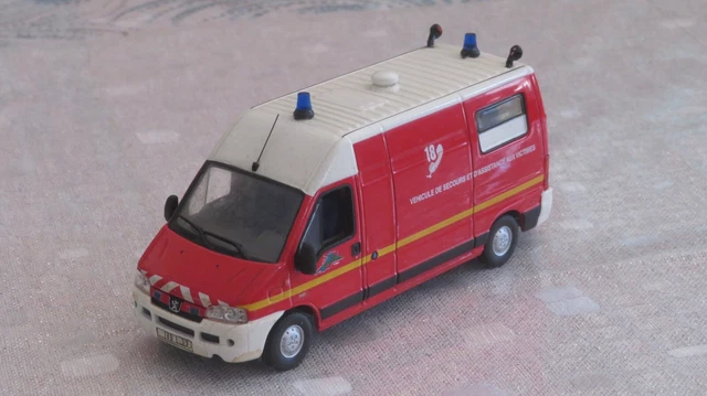 PEUGEOT Boxer Sapeurs Pompiers GRIMP SDIS 62 1/43 ODEON Véhicule de Collection Edition limitée à