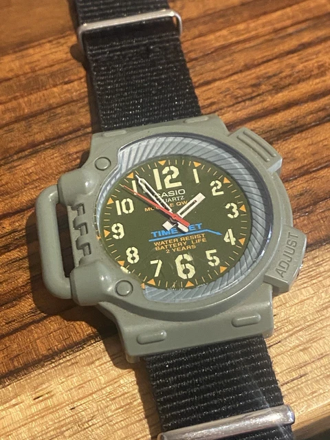 Orologio Uomo Casio G-SHOCK Con Cinturino In Tessuto GM-2100C-5AER