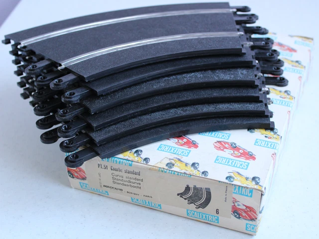 6  Courbes en boite pour circuit routier  " SCALEXTRIC  MECCANO "  pas JOUEF