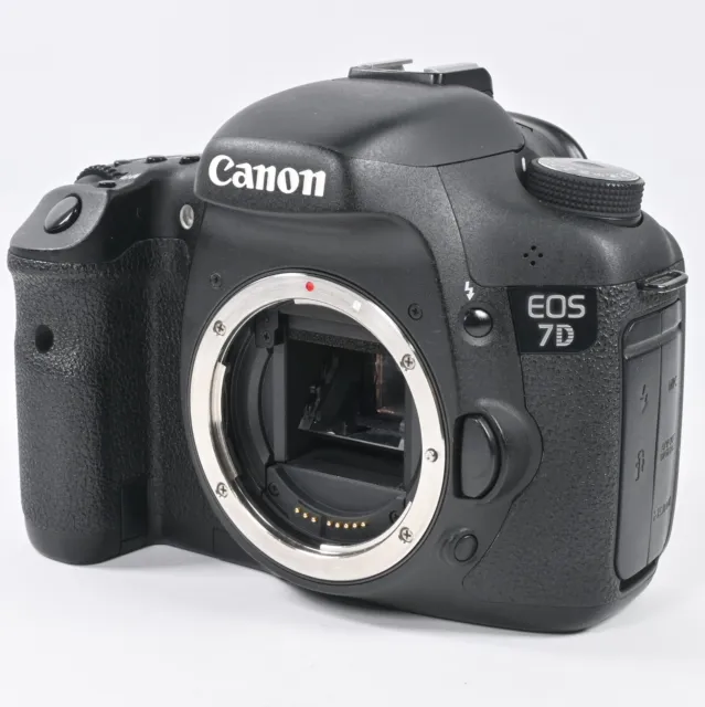Near Mint Canon EOS 7D DSLR Camera Body 18.0 MP Black w/Box from Japan 3