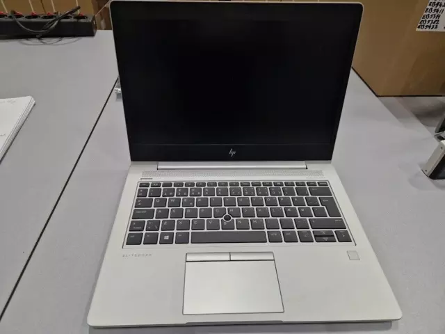 HP Elitebook 735 G5 13.3" FHD SureView - AMD Ryzen 7 PRO 2700U - 16GB 256GB -LTE