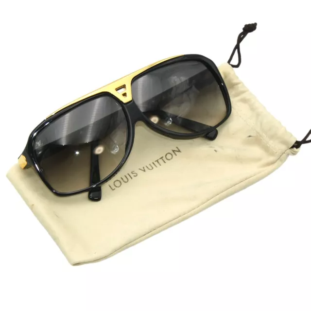 Shop Louis Vuitton 1.1 evidence sunglasses (Z1503W, Z1502W) by CITYMONOSHOP