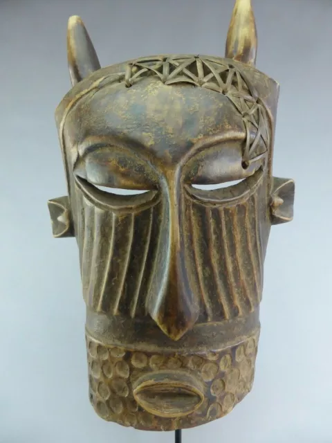Impressive large KUBA Mask with horns African art Congo Drc