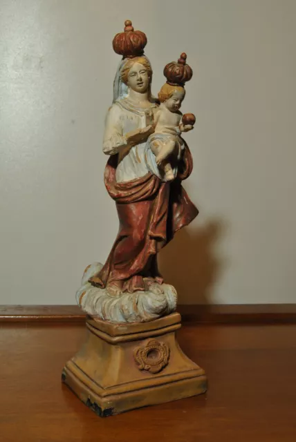 Sculpture statue religieuse en terre cuite Jesus Christ Marie Vierge à l'enfant