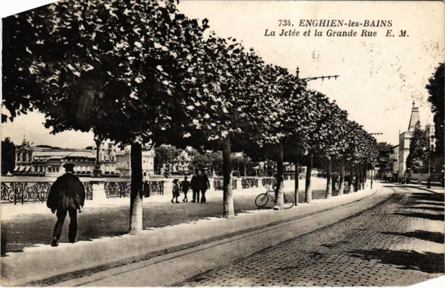 CPA Enghien les Bains La Jetee et la Grande Rue FRANCE (1308533)