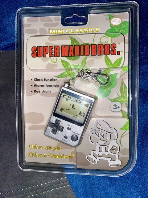 SUPER MARIO BROS Mini Classics Game Electronic Handheld Keyring £32.00 ...