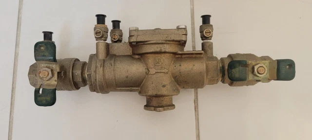 Watts 1 inch LF009M2QT Reduced Pressure Zone Backflow Preventer