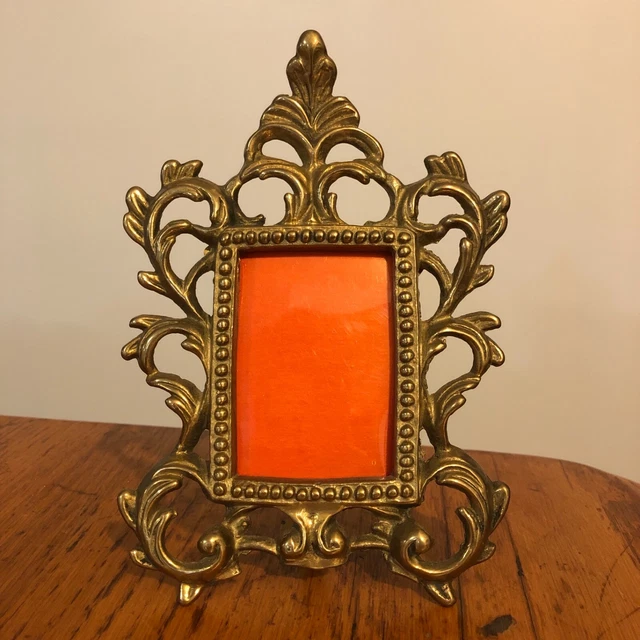 Beautiful Vtg Brass Color Heavy Fancy Ornate Picture Frame w/ Back Stand