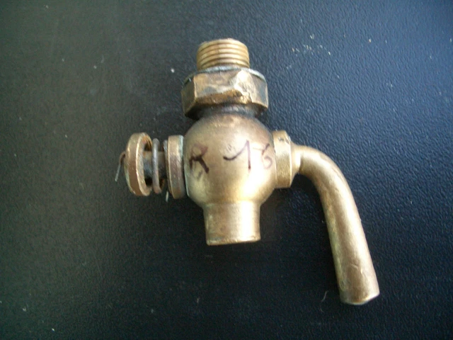 Rubinetto Di Scarico Radiatore Per Trattori Fiat 312-450-355C – Ricambio 597088-568560