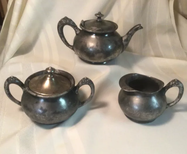 ATQ.Circa 1880,VICTOR SILVER CO,QUADRUPLE PLATE , #2688 TEAPOT,CREAMER,SUGAR Set