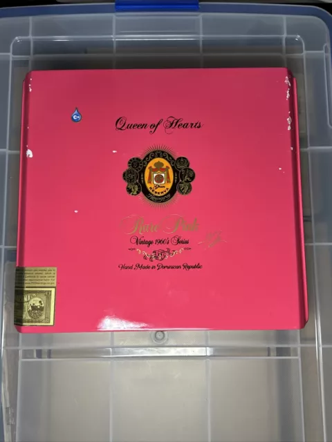 Arturo Fuente Opus X Rare Pink Queen of Hearts Empty Wooden Cigar Box Damaged