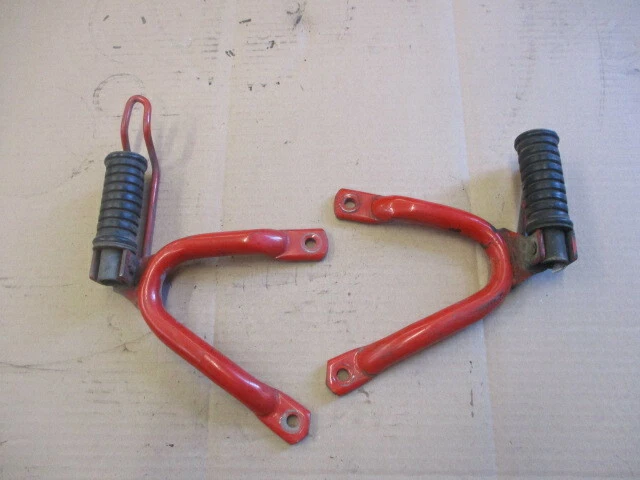 Platine De Cale-Pied Arrière Droite Pour Yamaha DT 125 Ténéré - Pièce D'Occasion