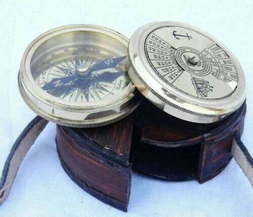 ANCIENNE BOUSSOLE DE Poche En Laiton EUR 12,00 - PicClick FR