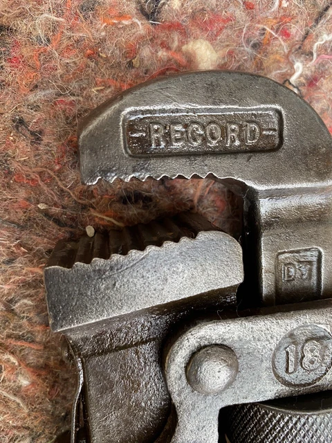 Chiave Fissa Per Tubi In Plastica Con Livella A Bolla - Accessorio Pratico Per Idraulica Fai-da-te - Foto 2