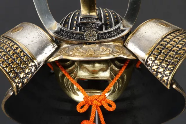 Japanese Samurai Helmet -Kusunoki Masashige Kabuto- middle size 3